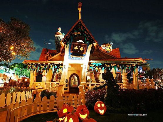 disney backgrounds for desktop. Free Disney Halloween Desktop Wallpaper