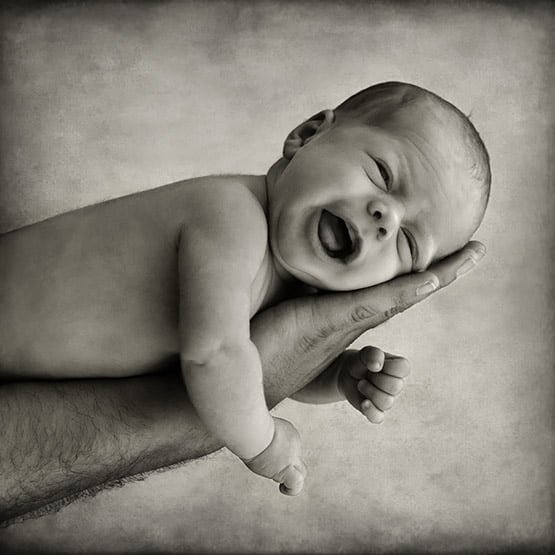 08 Welcome Cute Baby in Cute Babies Photos in Black and White Photography