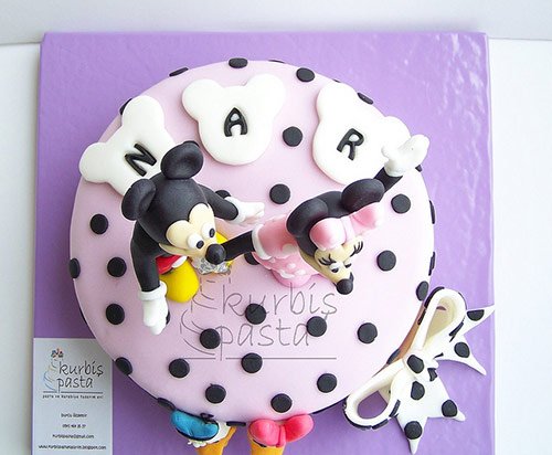 14 minnie mickey mouse cake design in 40 Creative Cake Designs Which Will