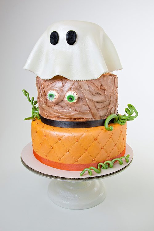 19 halloween cake design in 40 Creative Cake Designs Which Will Make You Look Twice