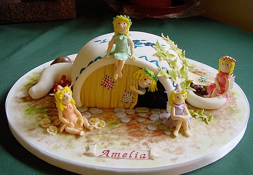 20 fairy teapot house birthday cake 20 fairy teapot house birthday cake in 40 Creative Cake Designs Which Will Make You Look Twice