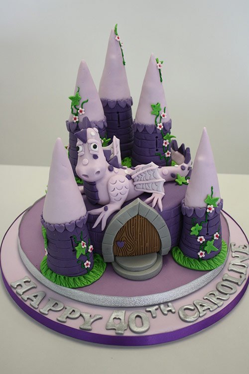 22 cake purple dragon in 40 Creative Cake Designs Which Will Make You Look Twice