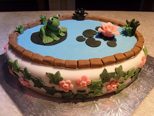 39 frog cake in 40 Creative Cake Designs Which Will Make You Look Twice