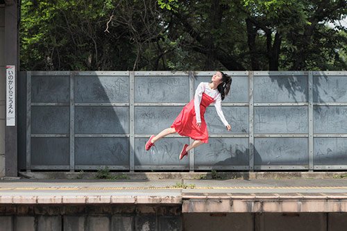 levitation photo 18 in Japanese Girl Who Loves to Levitate