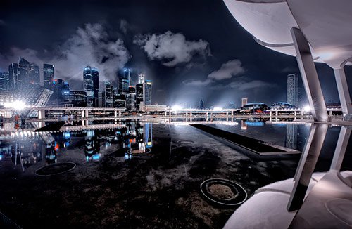 24 nights in white satin in 40 Beautiful Pictures of Singapore
