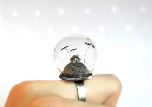Halloween Ring - Scary Little Gray House and Bats